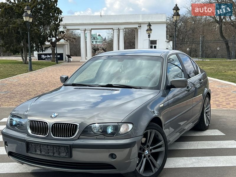 BMW 3 Series 2005