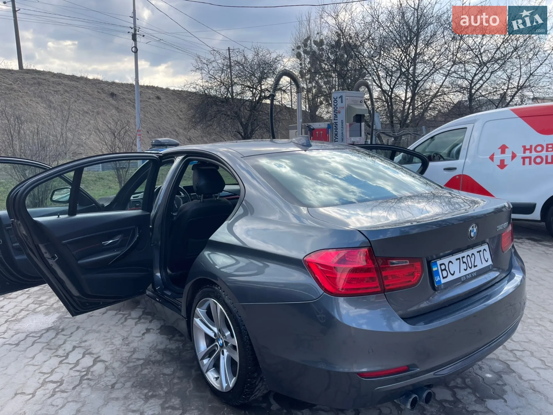 2012 BMW 3er - мініатюра 4