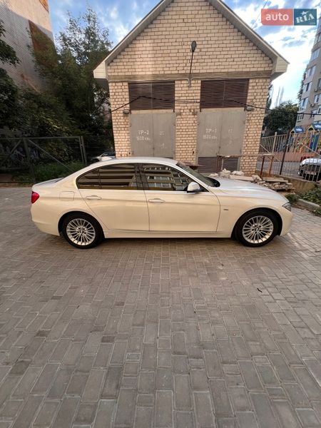 Седан BMW 3 Series 2013 в Одессе
