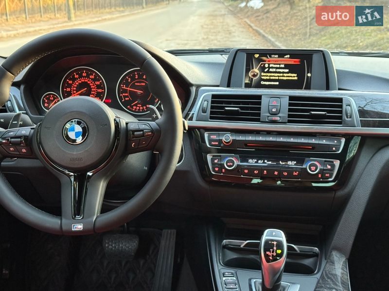 Седан BMW 3 Series 2015 в Києві