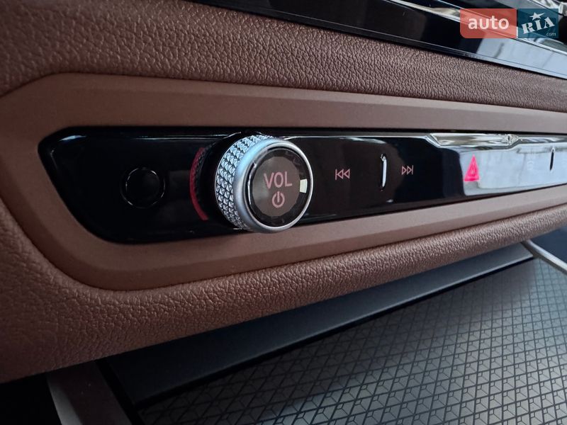 Седан BMW 3 Series 2024 в Киеве фото 58 Седан BMW 3 Series 2024 в Киеве