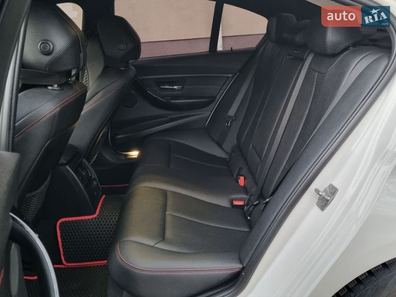 Седан BMW 3 Series 2013 в Черкассах