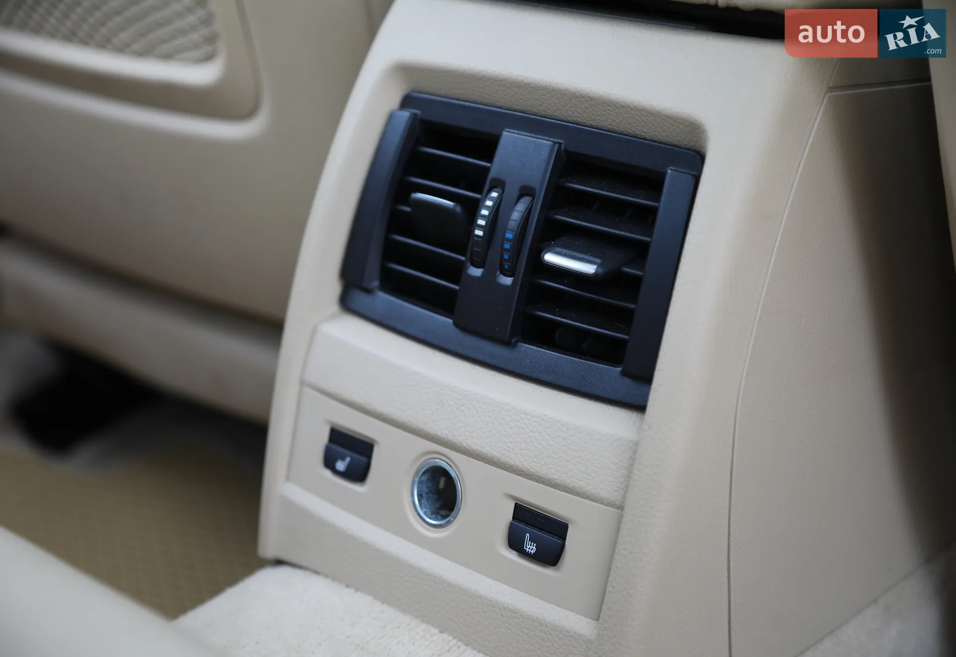 2015 BMW 3er - мініатюра 28
