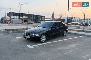 Седан BMW 3 Series 1994 в Ровно