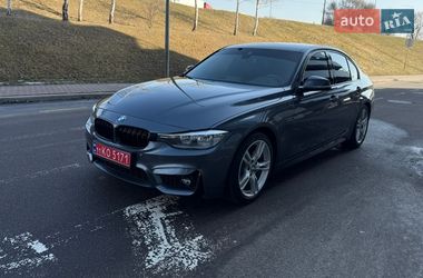 Седан BMW 3 Series 2017 в Киеве