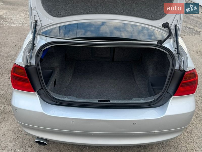 Седан BMW 3 Series 2008 в Одессе