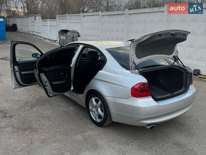 Седан BMW 3 Series 2008 в Одессе