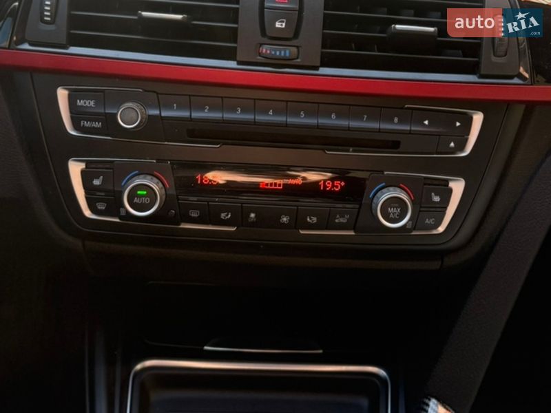 Седан BMW 3 Series 2013 в Ровно