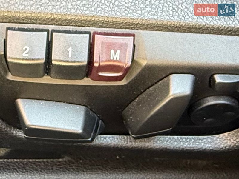 Седан BMW 3 Series 2013 в Ровно