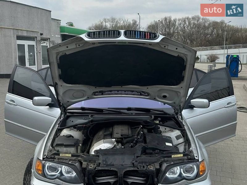 Седан BMW 3 Series 2002 в Івано-Франківську