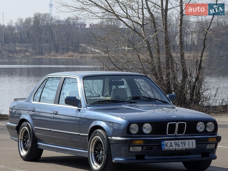 Седан BMW 3 Series 1985 в Киеве