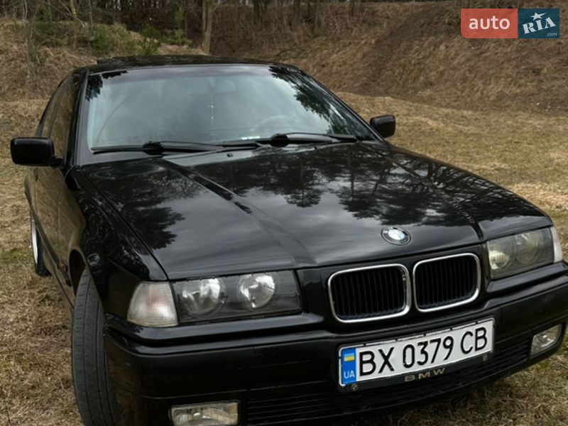 Седан BMW 3 Series 1995 в Гнівані