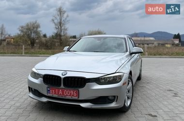 Седан BMW 3 Series 2012 в Хусте