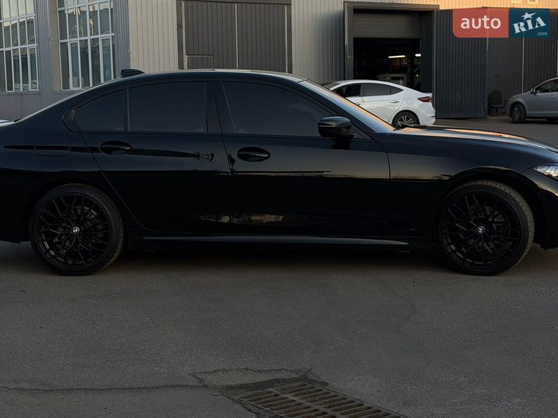 Седан BMW 3 Series 2020 в Киеве