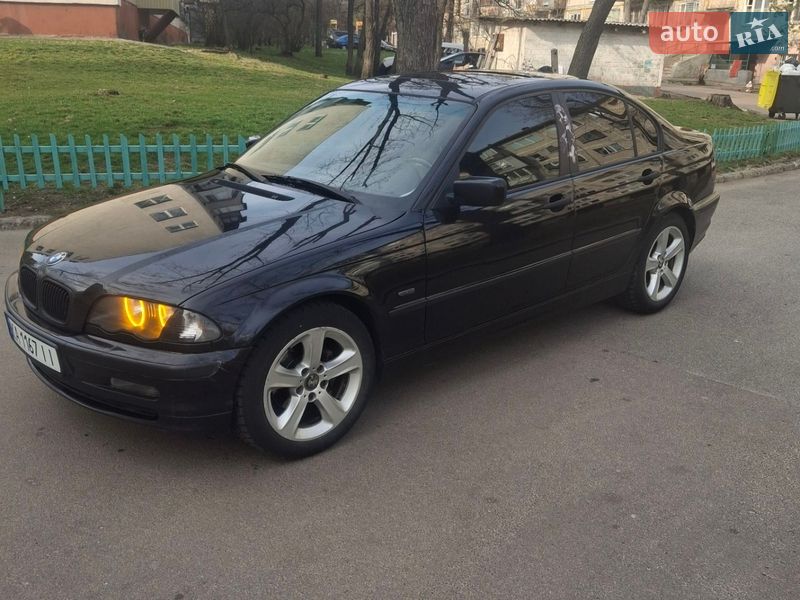 Седан BMW 3 Series 2001 в Киеве