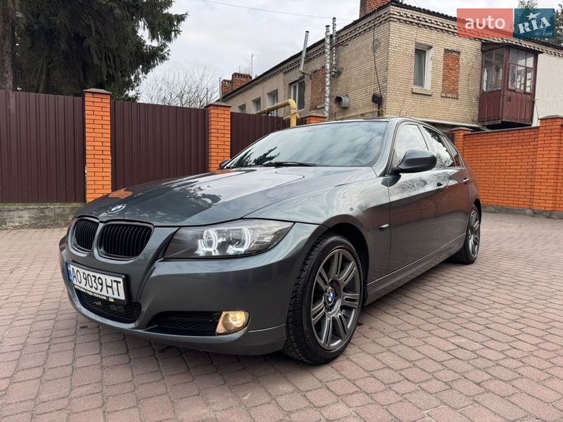 Седан BMW 3 Series 2009 в Хмельницком