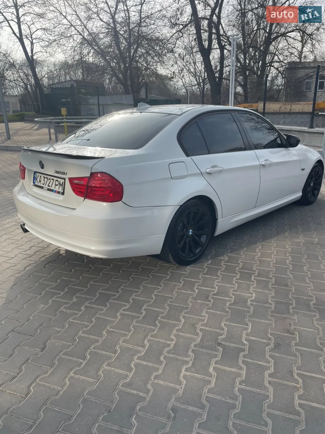 2011 BMW 3er - мініатюра 12