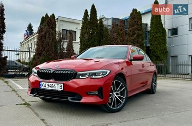 Седан BMW 3 Series 2022 в Киеве