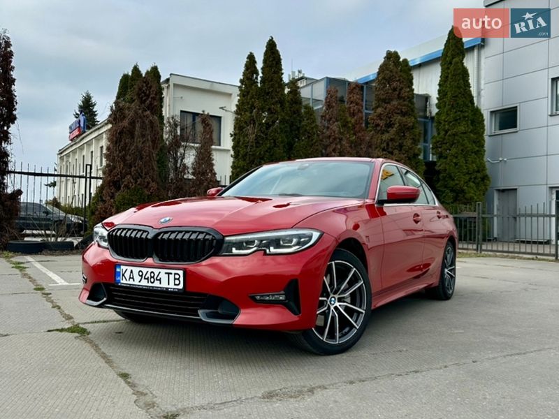 Седан BMW 3 Series 2022 в Киеве