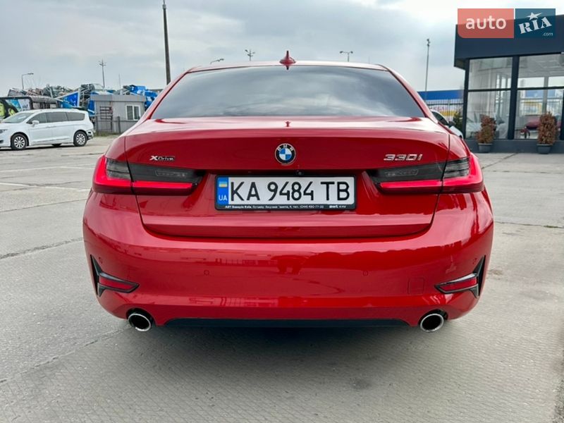 Седан BMW 3 Series 2022 в Киеве