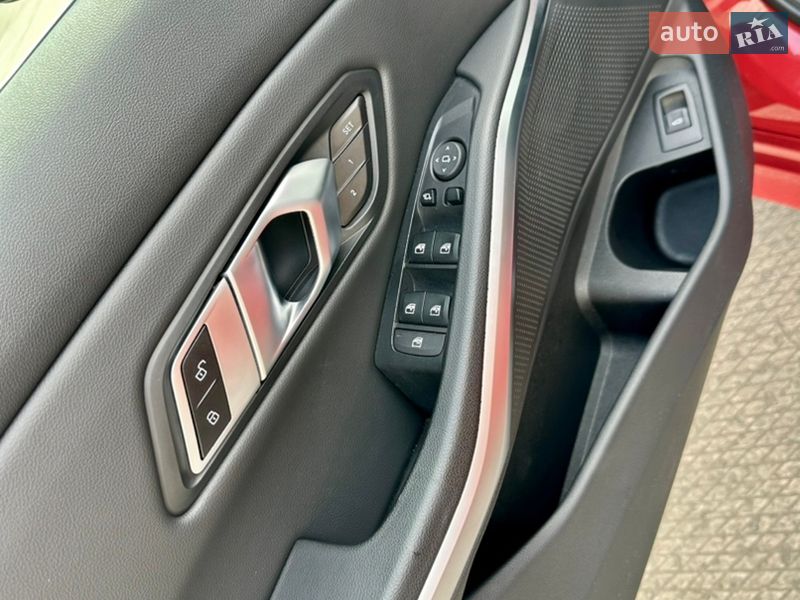 Седан BMW 3 Series 2022 в Киеве