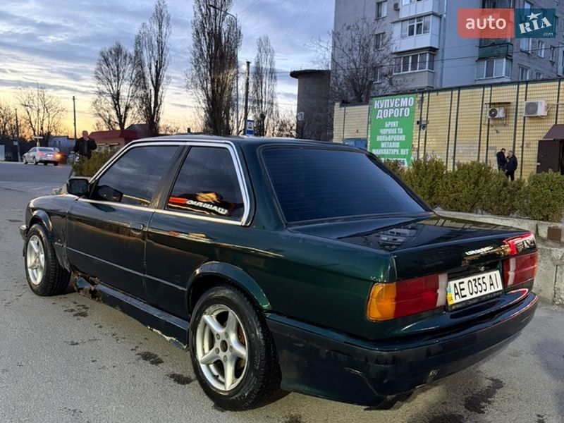 Купе BMW 3 Series 1986 в Дніпрі