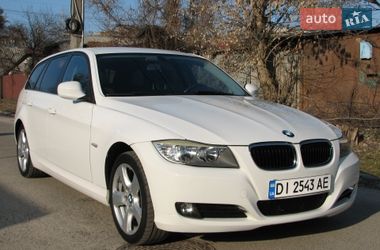 Универсал BMW 3 Series 2009 в Киеве