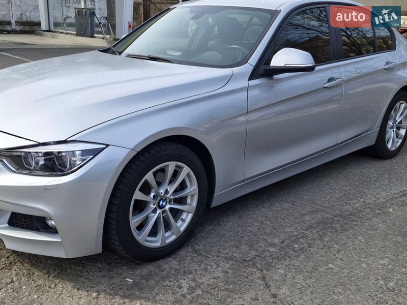 Седан BMW 3 Series 2017 в Киеве фото 9 Седан BMW 3 Series 2017 в Киеве