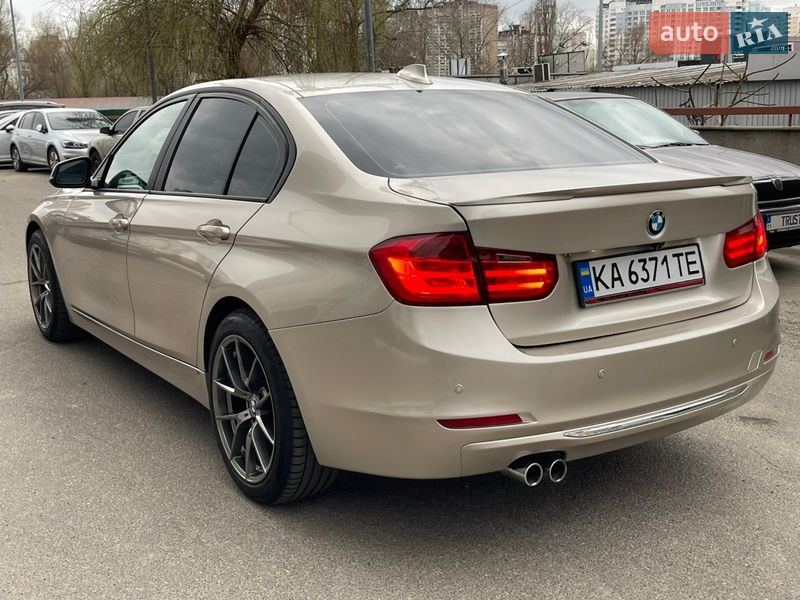 Седан BMW 3 Series 2012 в Киеве