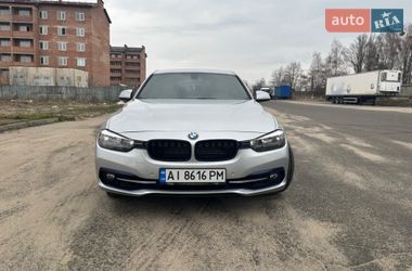 Седан BMW 3 Series 2017 в Киеве