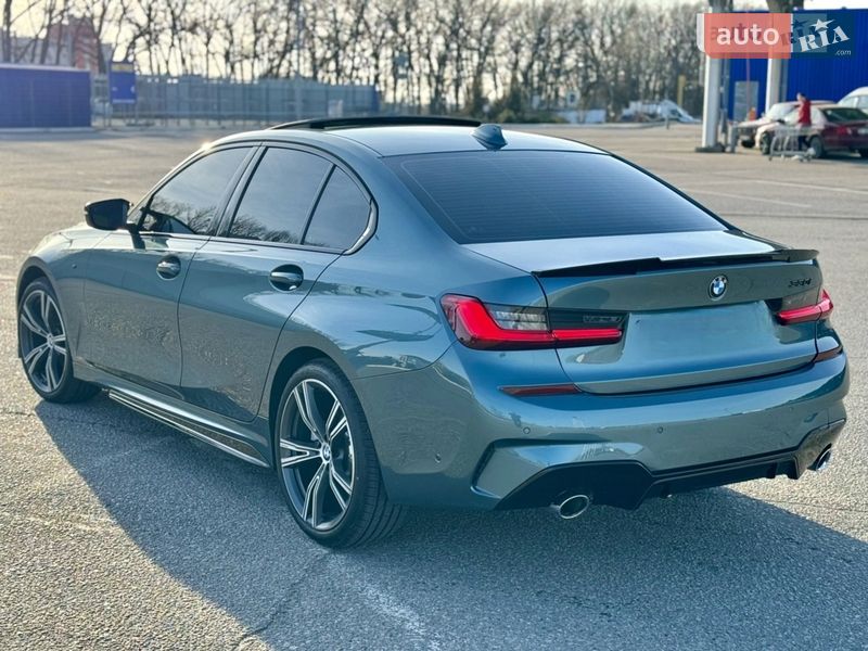 Седан BMW 3 Series 2020 в Львові