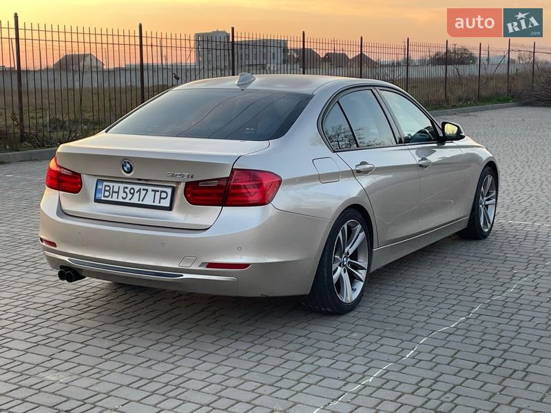 Седан BMW 3 Series 2013 в Одессе