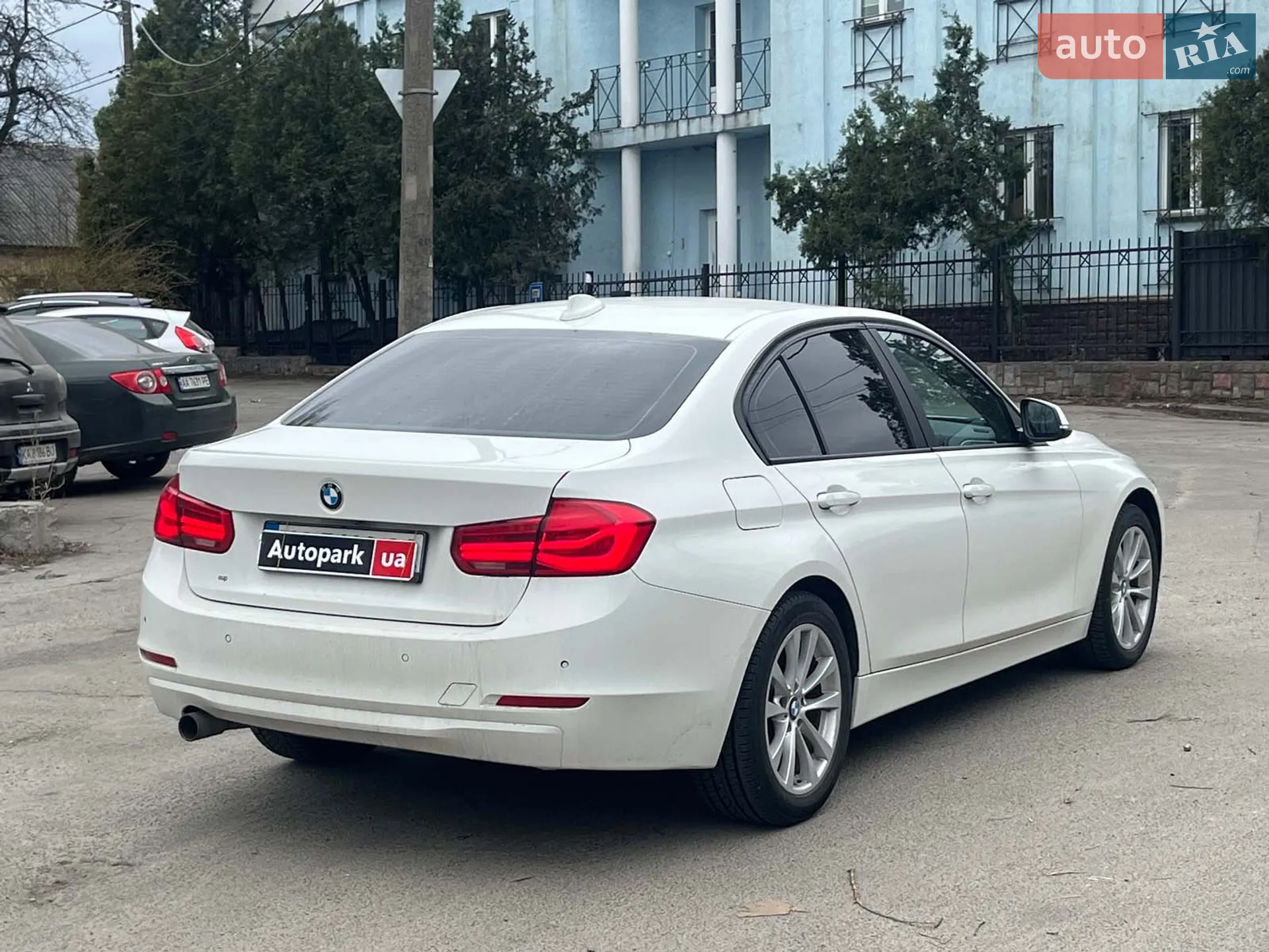 2016 BMW 3er - мініатюра 13