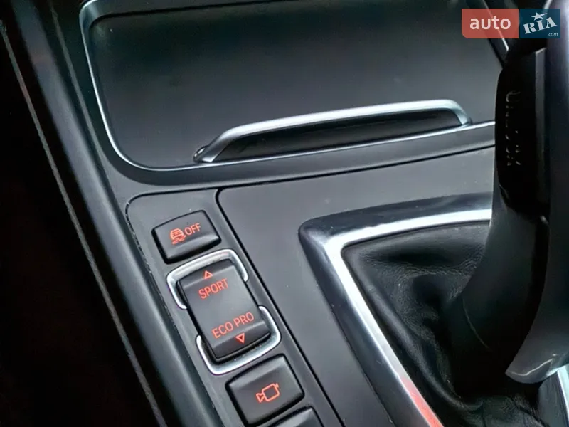 BMW 3 Series 2016 VIN WBA8E3C58GK504787 фото оголошення 16 з 66