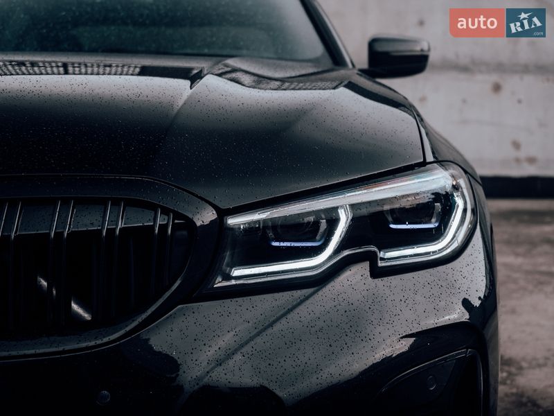 Седан BMW 3 Series 2019 в Киеве