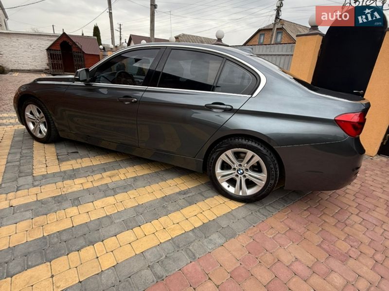 Седан BMW 3 Series 2017 в Фастові