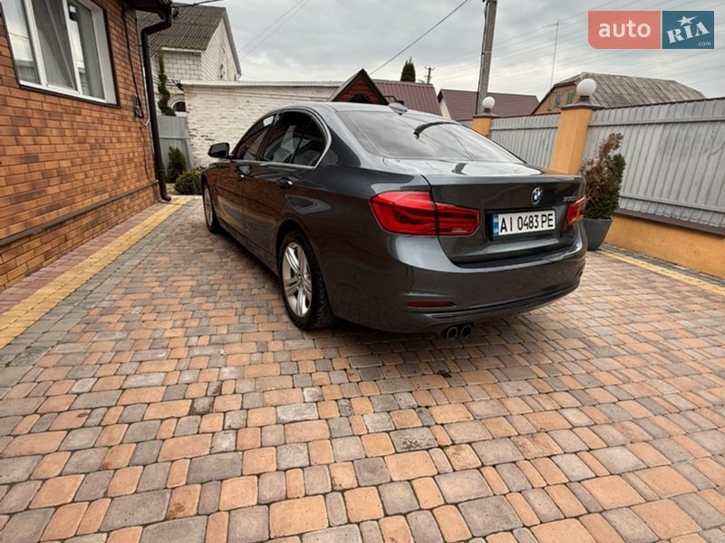 Седан BMW 3 Series 2017 в Фастові