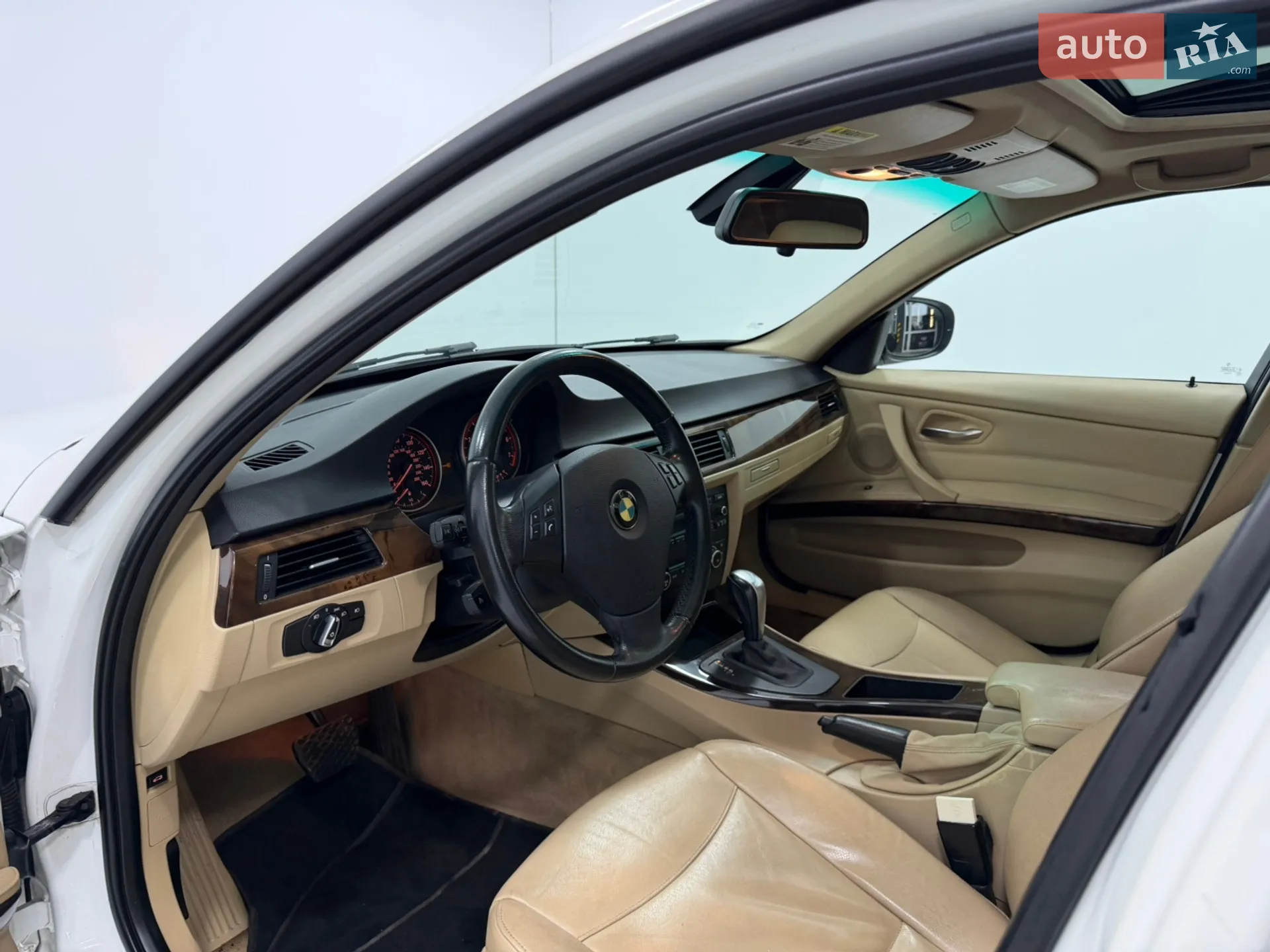 2010 BMW 3er - мініатюра 11
