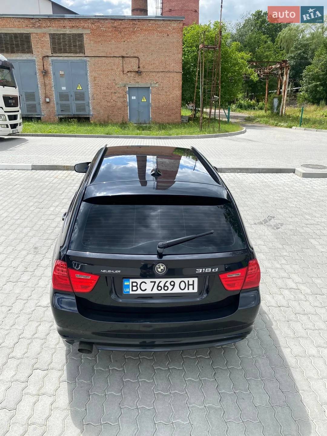 2011 BMW 3er - мініатюра 12