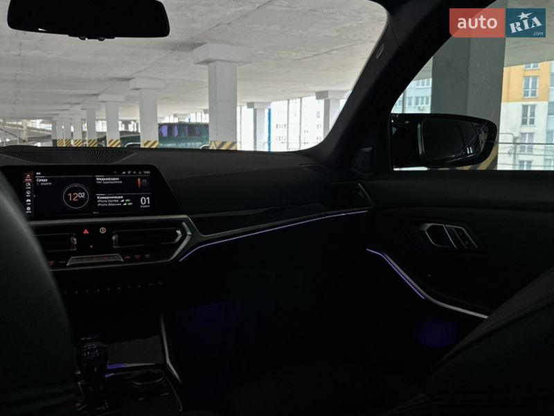 Седан BMW 3 Series 2019 в Харкові
