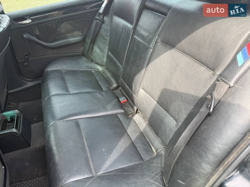 Седан BMW 3 Series 2001 в Харькове