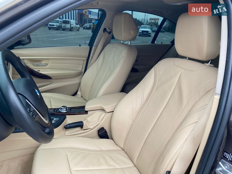 Седан BMW 3 Series 2013 в Коломиї