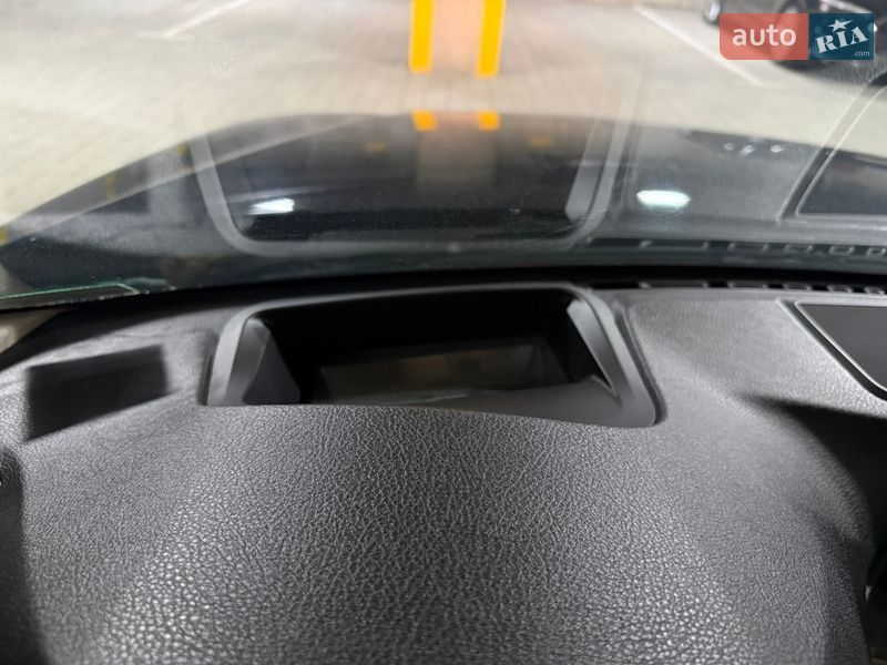 Седан BMW 3 Series 2012 в Тернополі