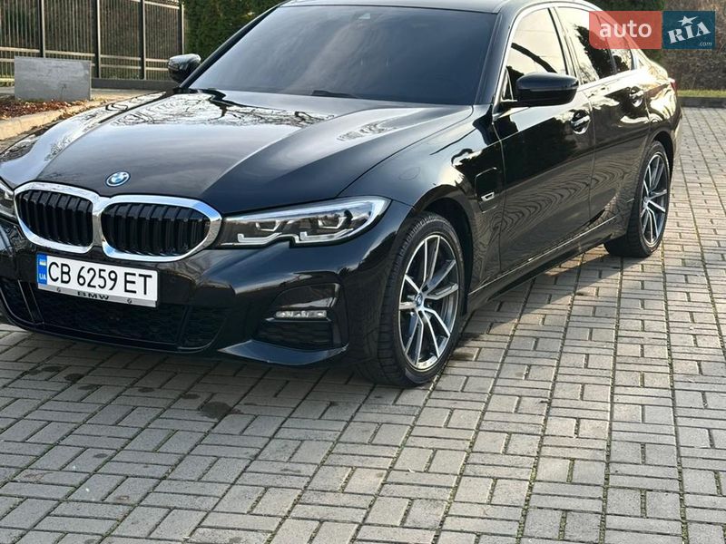 Седан BMW 3 Series 2022 в Киеве фото 2 Седан BMW 3 Series 2022 в Киеве