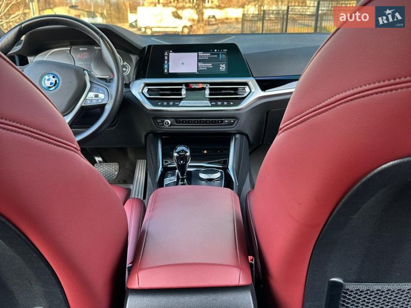 Седан BMW 3 Series 2022 в Киеве фото 36 Седан BMW 3 Series 2022 в Киеве
