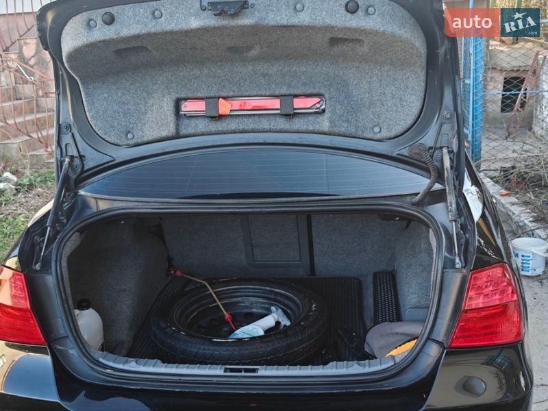 Седан BMW 3 Series 2011 в Виннице фото 19 Седан BMW 3 Series 2011 в Виннице