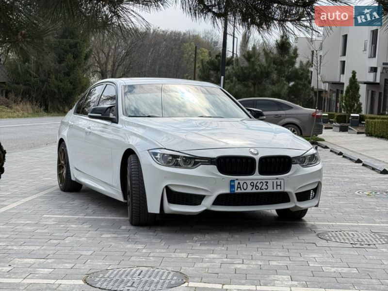 Седан BMW 3 Series 2017 в Ужгороді