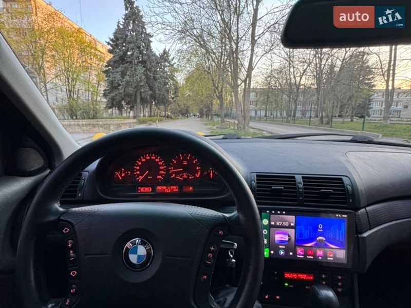 Седан BMW 3 Series 2003 в Запоріжжі