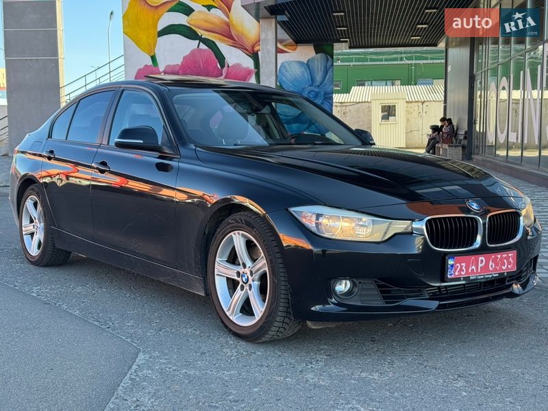 Седан BMW 3 Series 2013 в Киеве