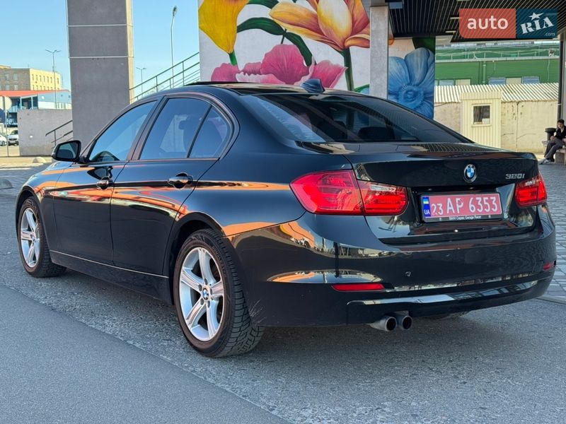 Седан BMW 3 Series 2013 в Киеве